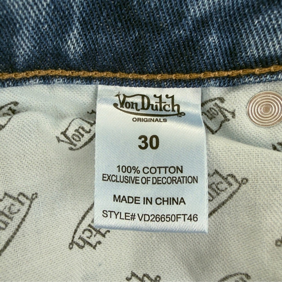 Von Dutch NWT Women's Size 30x32 Extra Wide Leg Flare Jeans Y2K Embroidered - Picture 2 of 16